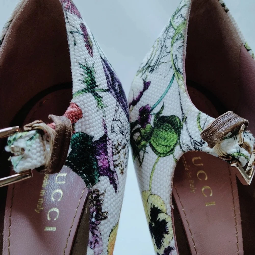Gucci Pumps Floral Whites Cotton Design Heel